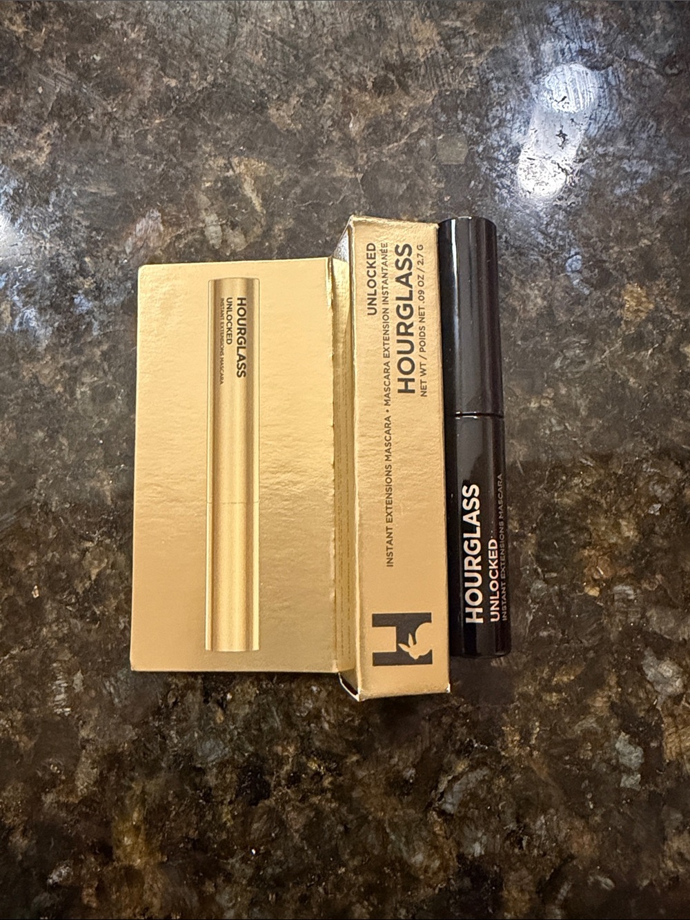 Hourglass Unlocked Mascara in Ultra Black .09oz New